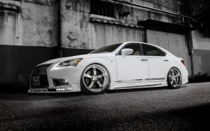 Lexus LS460 F-Sport by Rowen Japan 2014 года